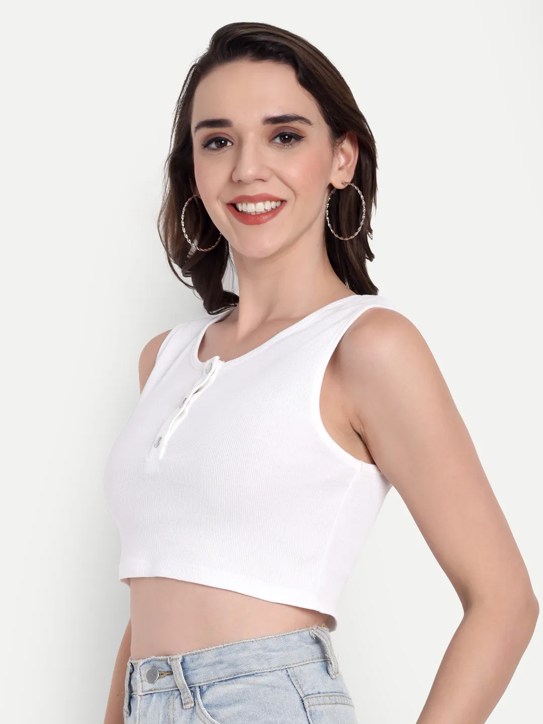 ecomm female shoot